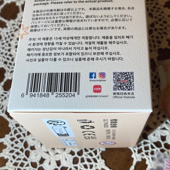 LABUBU Pop Mart DOLL, Labubu HAVE A SEAT Authentic, DADA (PINK) heart eyes! - Picture 13 of 14